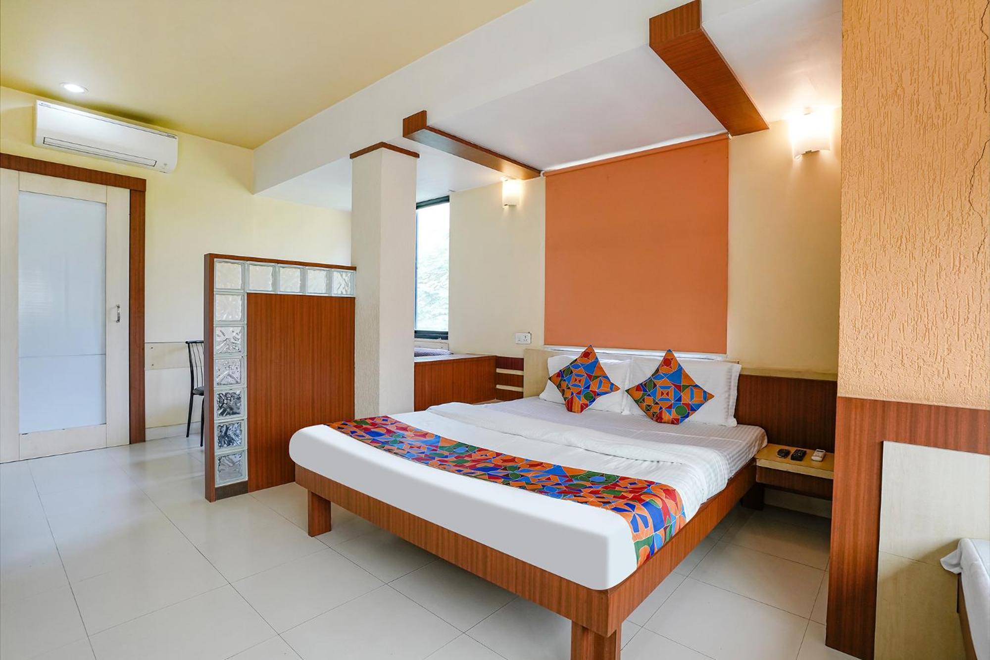Fabhotel Samrat Nashik Exterior photo